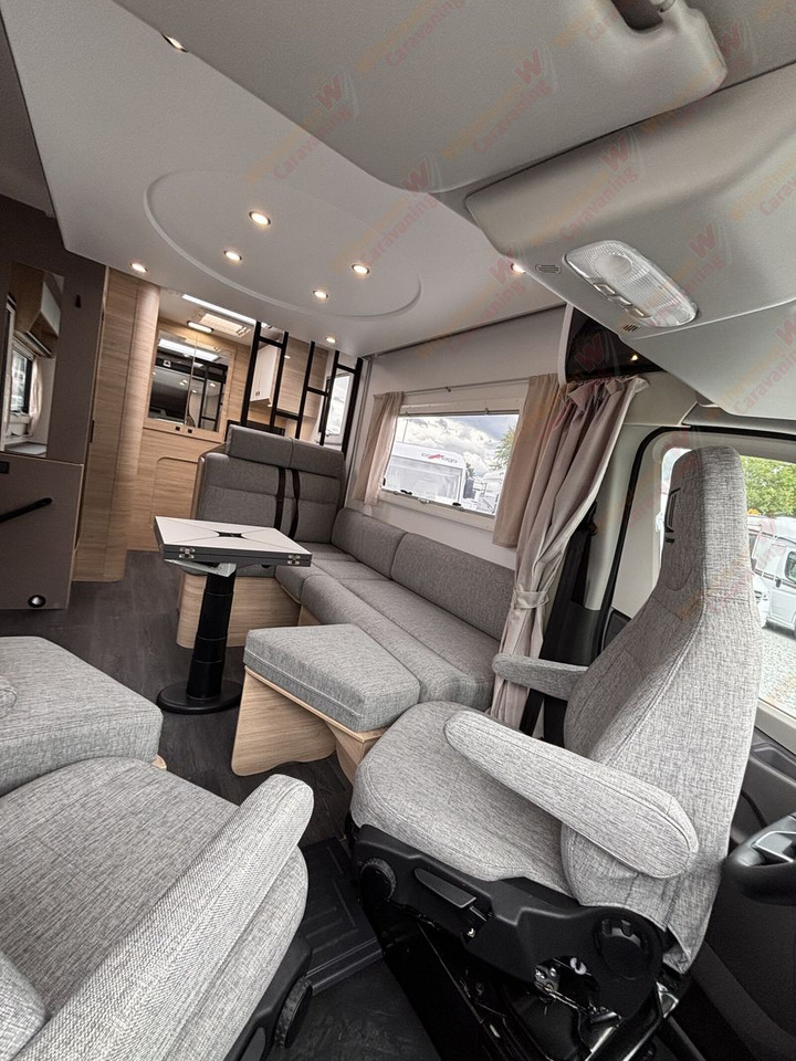 Half integraal camper Challenger Teilintegriert Break Edition 240 *MJ25*Automatik