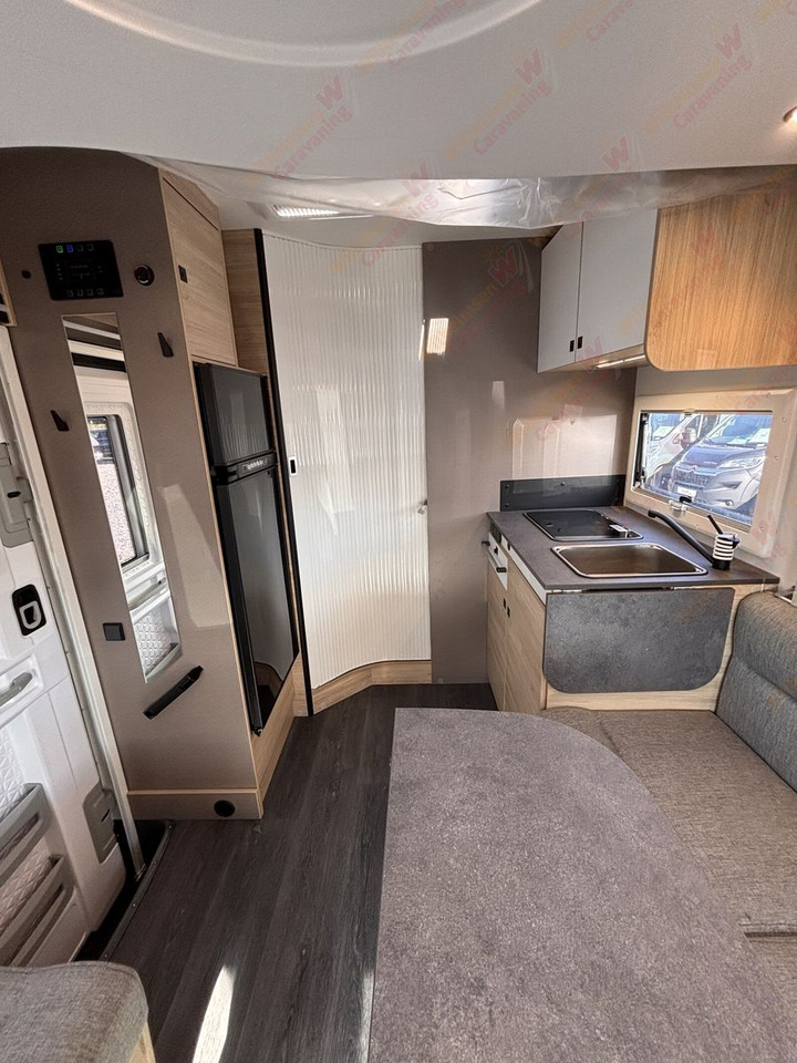 Half integraal camper Challenger Teilintegriert Break Edition 250 *Automat.*AHK*