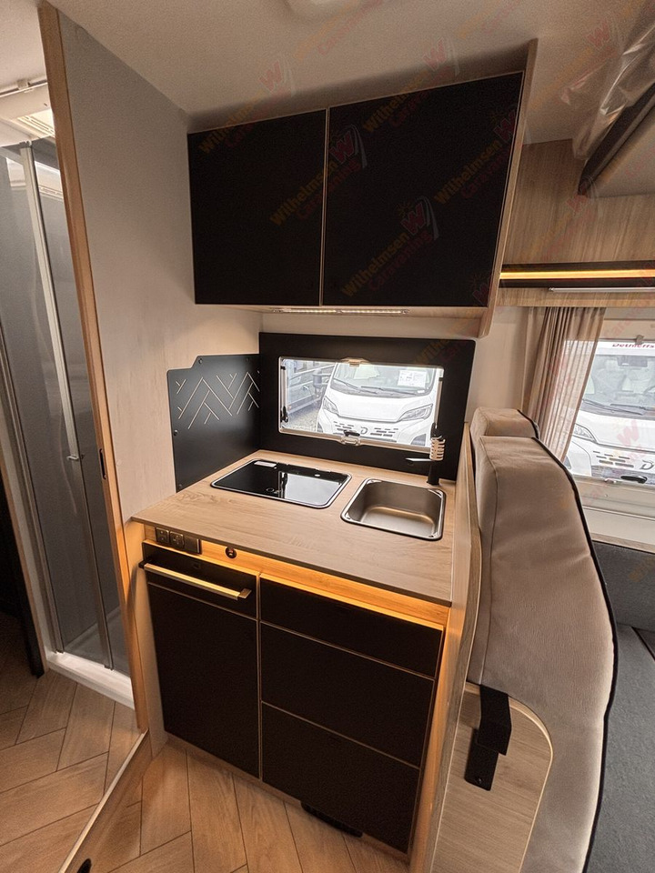 Half integraal camper Challenger Teilintegriert Etape Edition 384 *AHK*Automatik*
