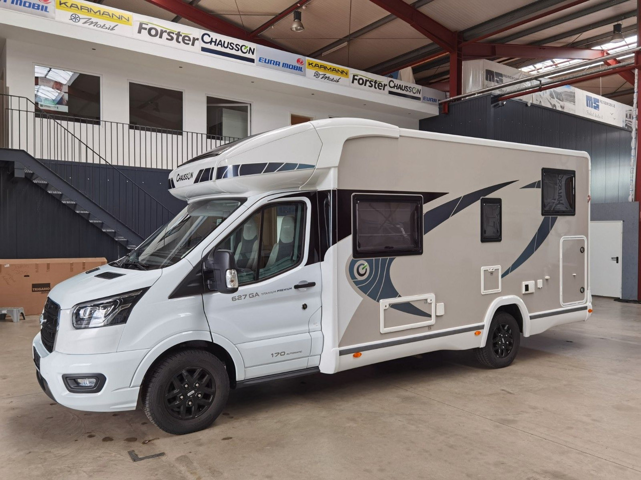 Half integraal camper Chausson 627 GA TITANIUM -PREMIUM /EINZELBETTEN & HUBBETT