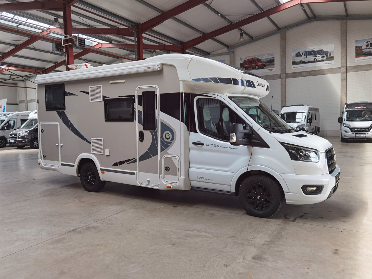 Half integraal camper Chausson 627 GA TITANIUM -PREMIUM /EINZELBETTEN & HUBBETT