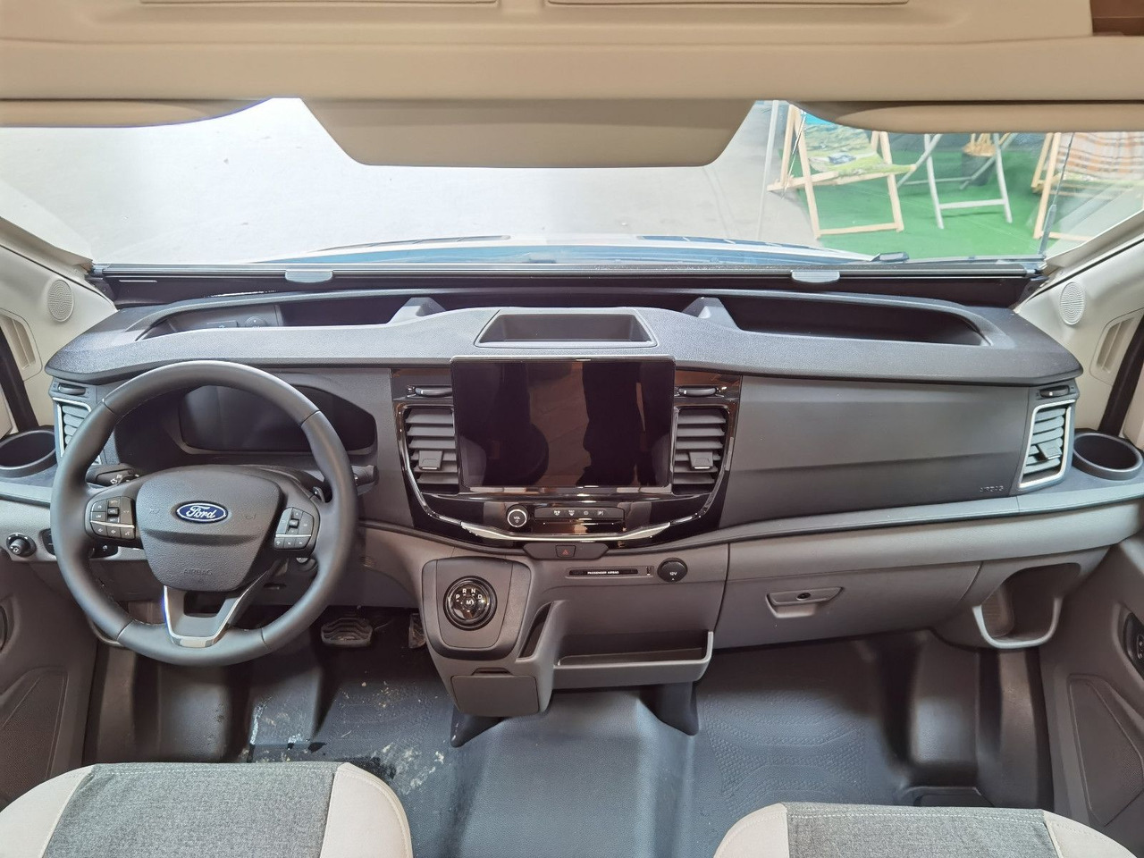 Half integraal camper Chausson 627 TITANIUM / - 2026 - / EINZELBETTEN / 4.1T.