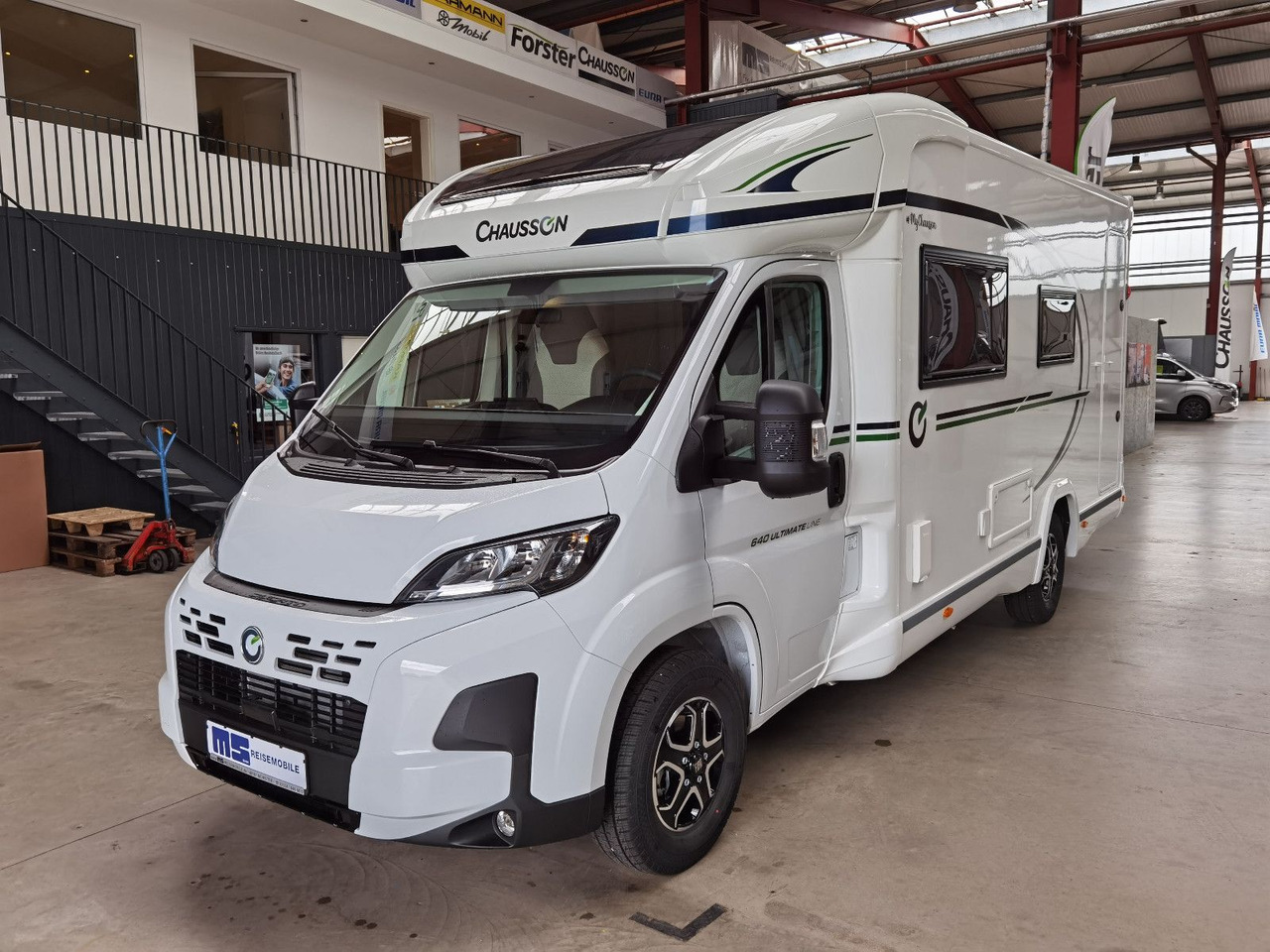 Half integraal camper Chausson 640 ULTIMATE / -2026- / 180PS-8G. / XXL- HUBBETT
