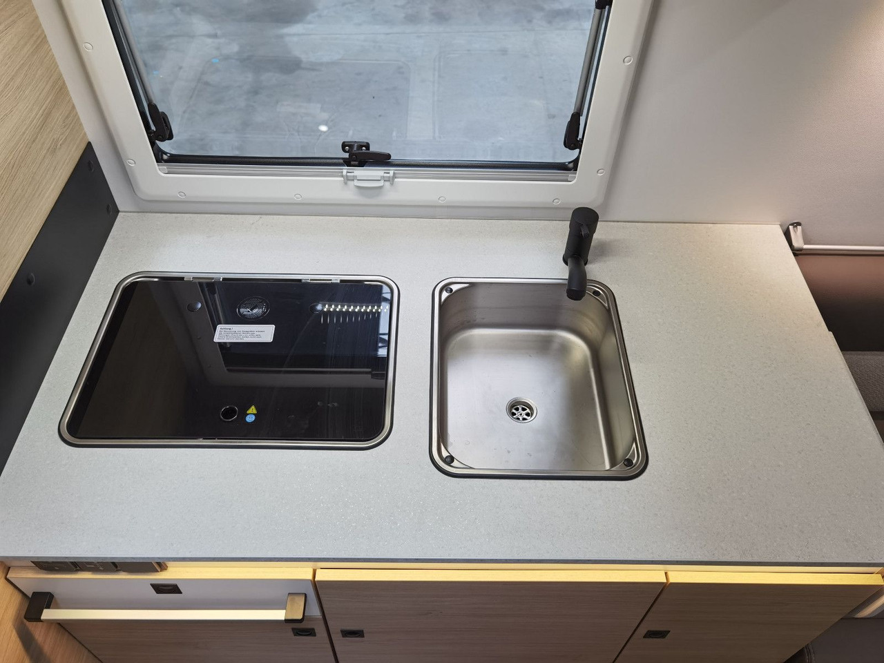 Half integraal camper Chausson 640 ULTIMATE / -2026- / 180PS-8G. / XXL- HUBBETT