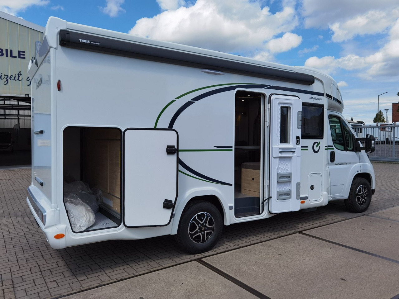 Half integraal camper Chausson 640 ULTIMATE / -2026- / XXL- HUBBETT & RAUMBAD