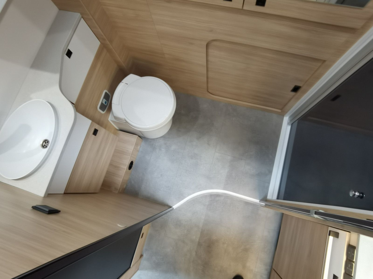Half integraal camper Chausson 640 ULTIMATE / MODELL 2026 / XXL- HUBBETT