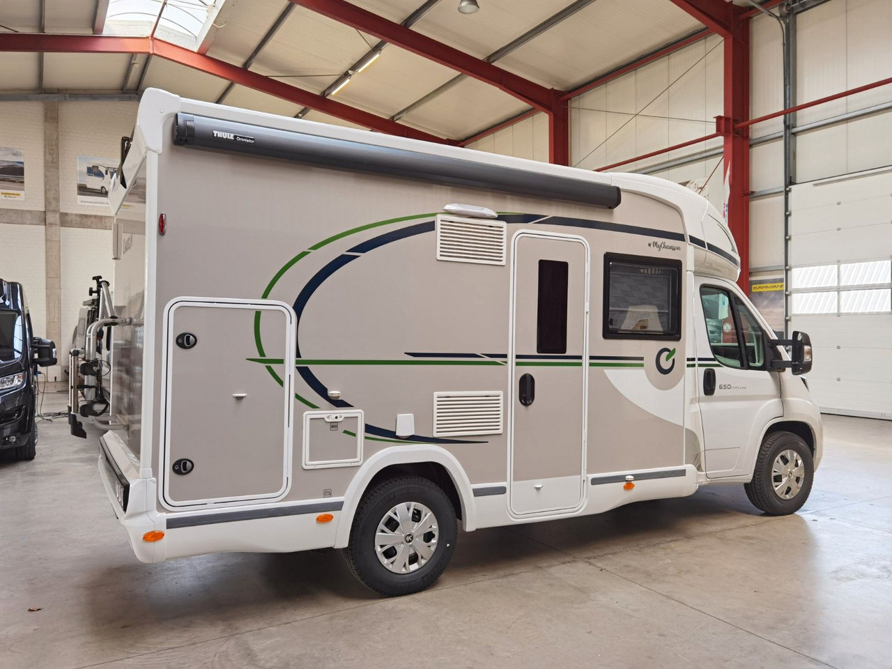 Half integraal camper Chausson 650 ETAPE - LINE / 140PS / HUBBETT & RAUMBAD