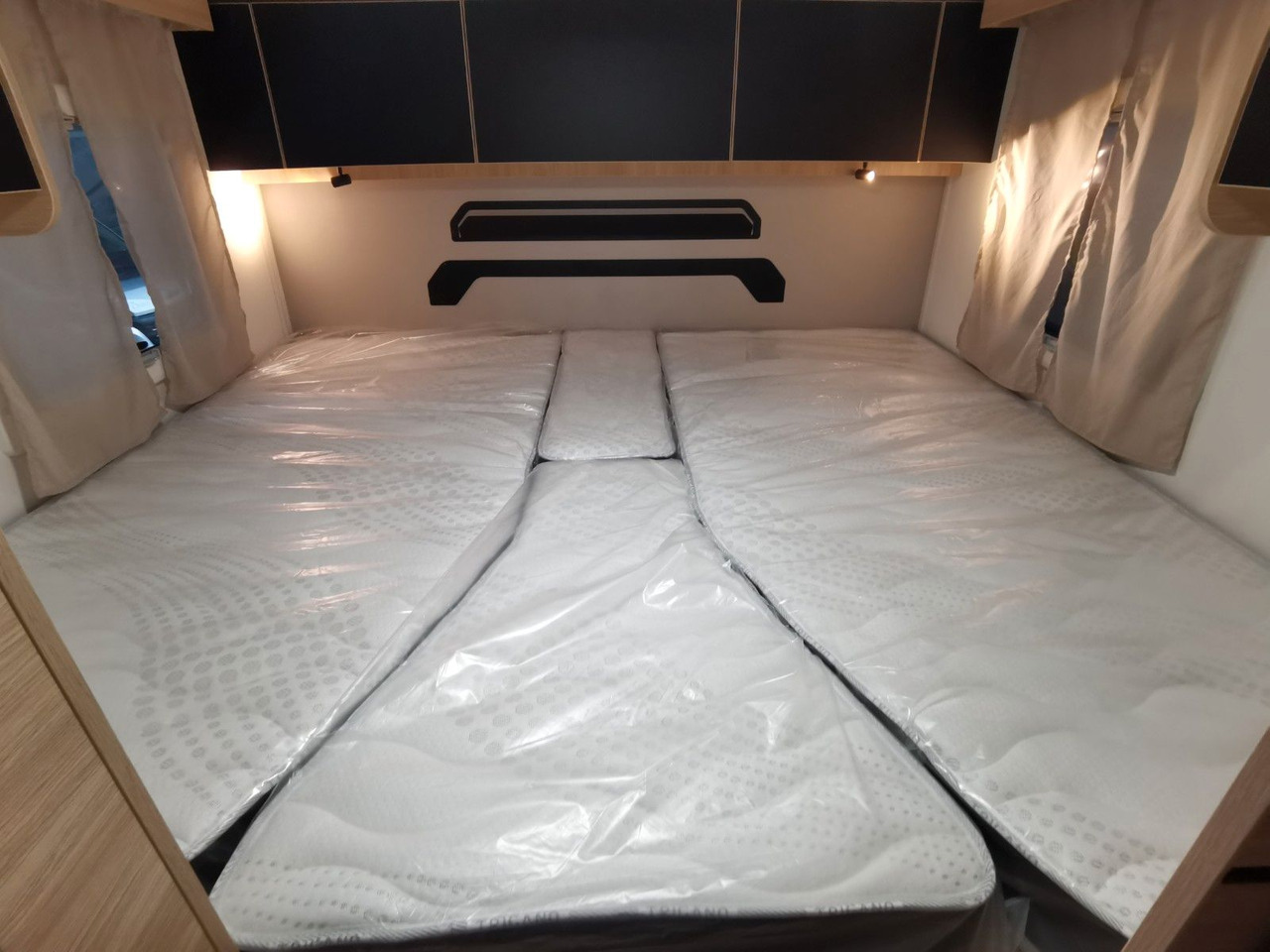 Half integraal camper Chausson 777 ETAPE LINE / -2025- / 165PS /  EINZELBETTEN