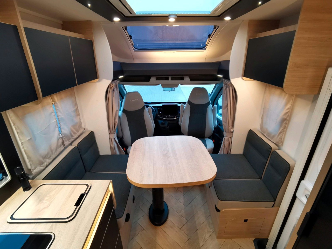Half integraal camper Chausson 777 ETAPE LINE / -2025- / 165PS /  EINZELBETTEN