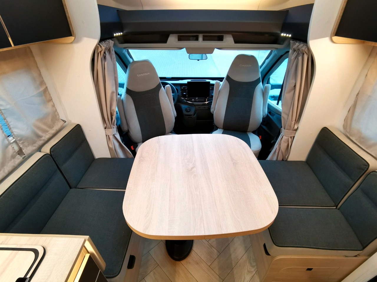 Half integraal camper Chausson 777 ETAPE LINE / -2025- / 165PS /  EINZELBETTEN