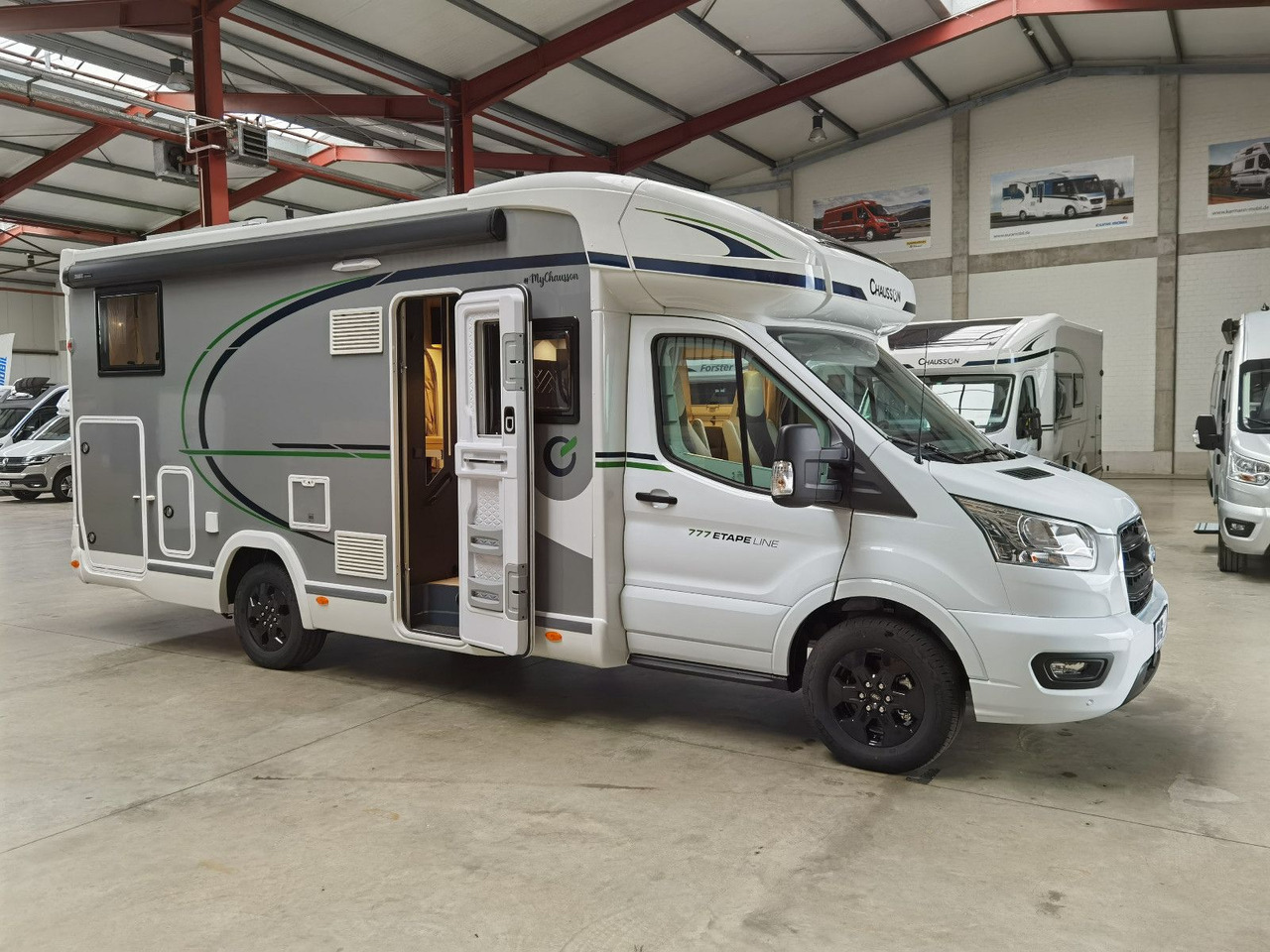 Half integraal camper Chausson 777 ETAPE LINE / -2025- / HUBBETT & EINZELBETTEN
