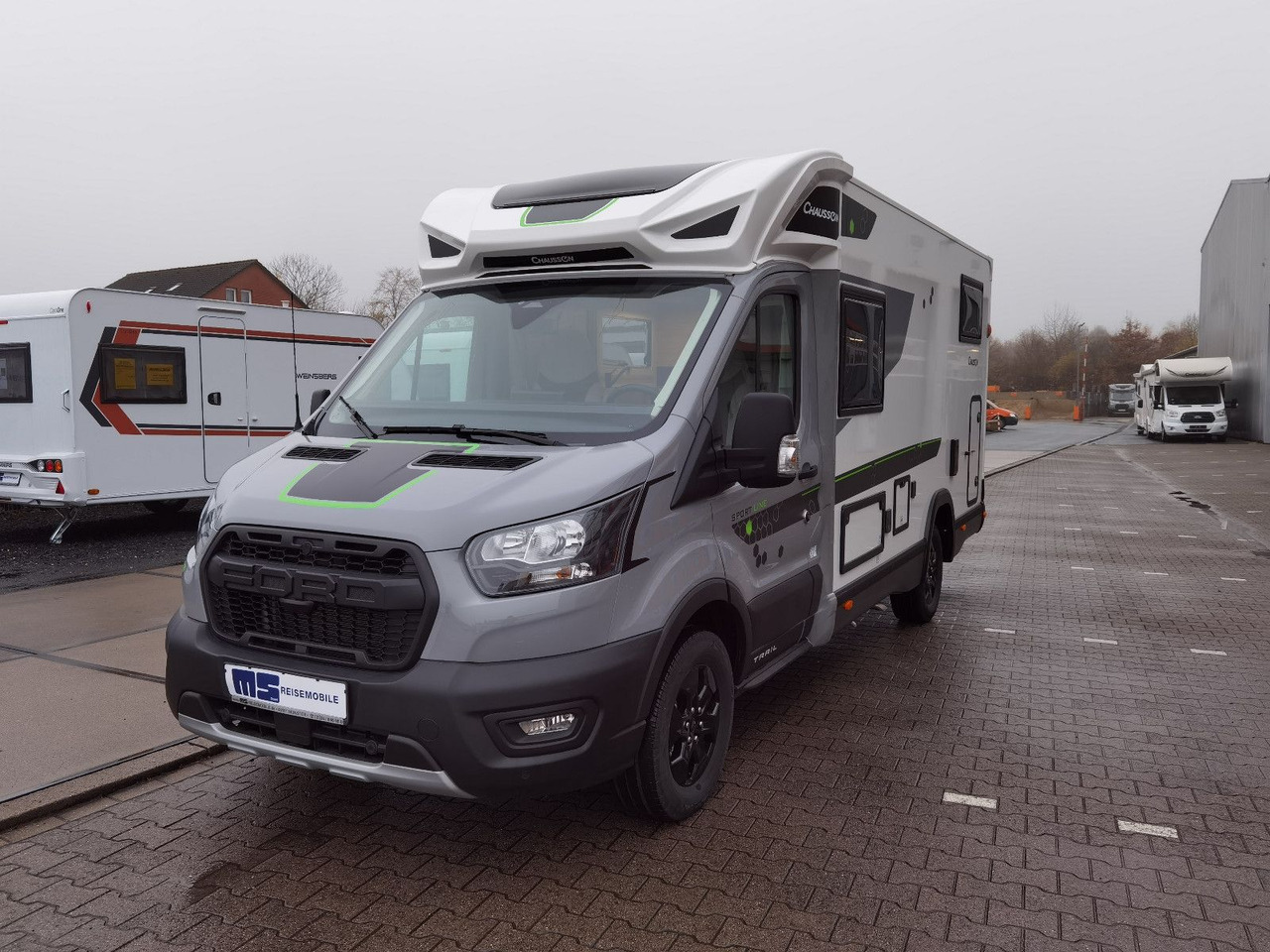 Half integraal camper Chausson S 697 SPORT LINE / - 2026 - / EINZELBETTEN