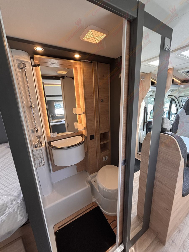 Half integraal camper Dethleffs Globebus Camp Active T 4 MJ25*Automatik*Voll Led