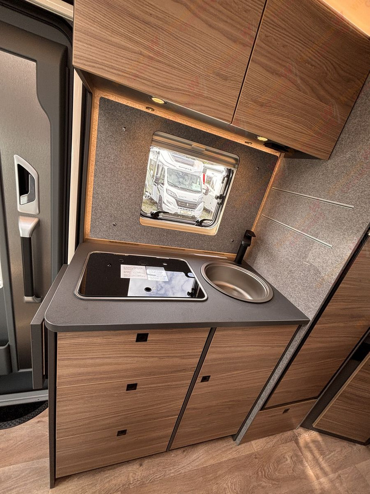 Half integraal camper Dethleffs Globebus Performance 4x4 T 46 *MJ 26*AHK*Frontbü