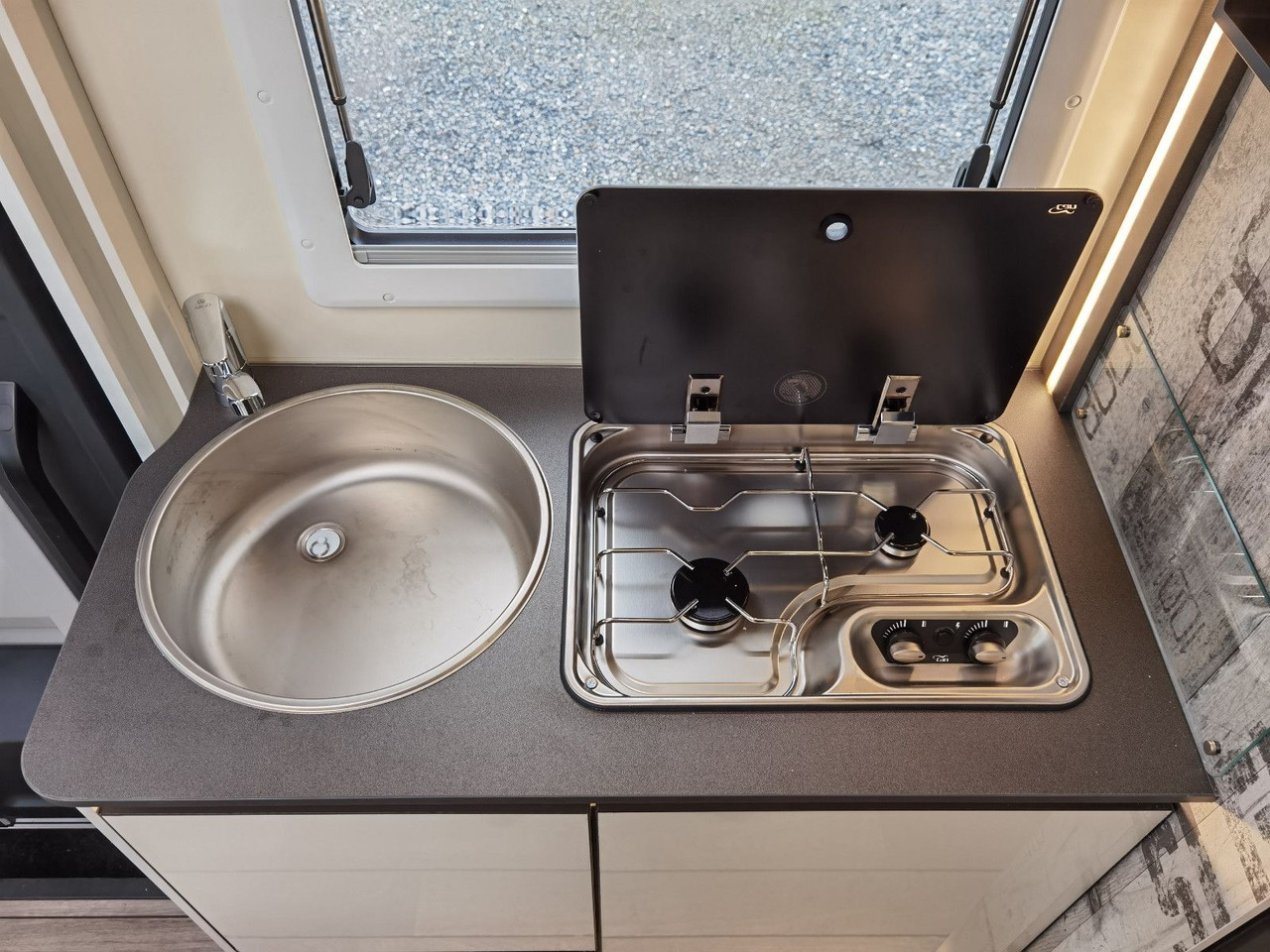 Half integraal camper Forster T 669 EBN COUPÈ / 165PS - DSG / EINZELBETTEN