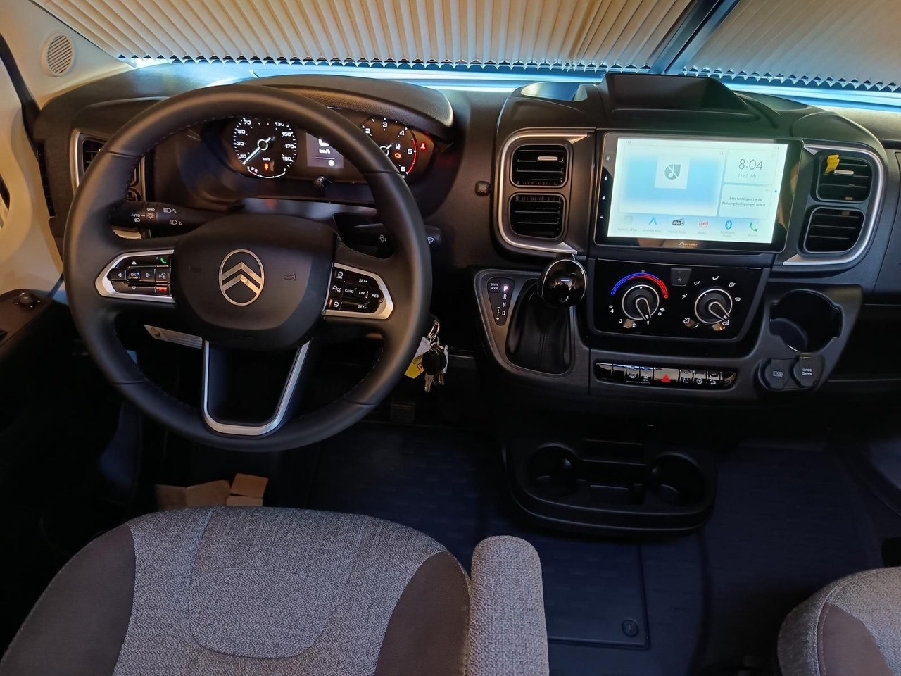 Half integraal camper Hobby Ontour C680 GE*AUTOMATIK*LITHIUM*MARKISE*SOFORT*