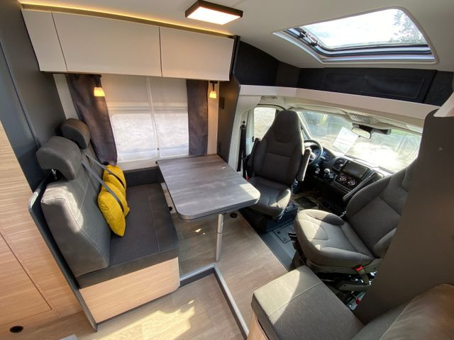 Half integraal camper Hobby Optima De Luxe T65 GE Modell 2024