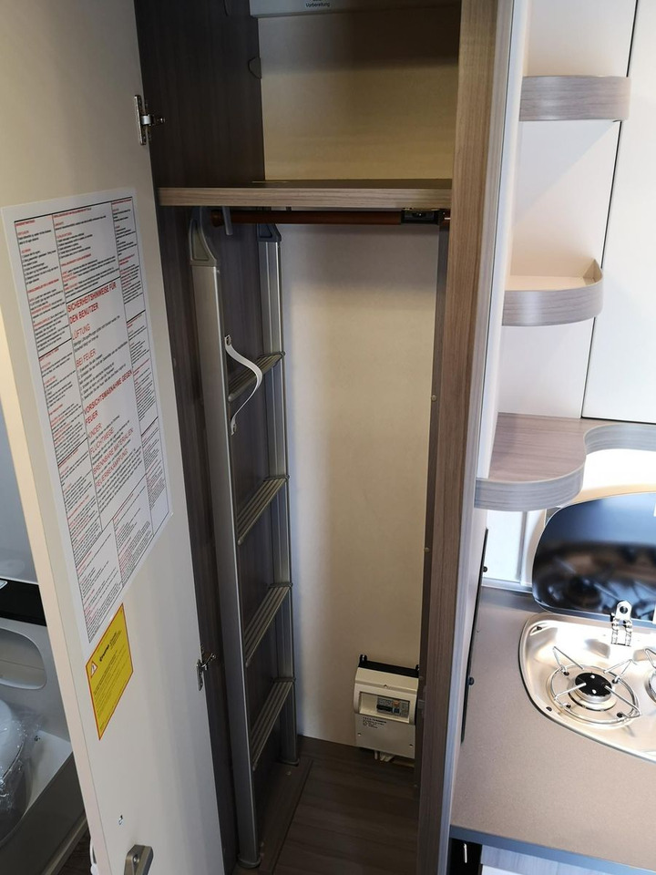 Half integraal camper Hobby Optima T65 HFL ONTOUR *165PS*AHK*MARKISE*SOFORT*