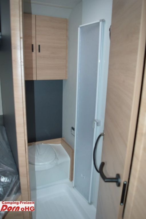 Half integraal camper Knaus L!VE WAVE 650 MF Platinum Selection Vermieterpak