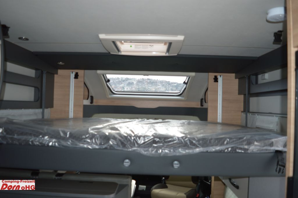 Half integraal camper Knaus L!VE WAVE 650 MF Platinum Selection Vermieterpak