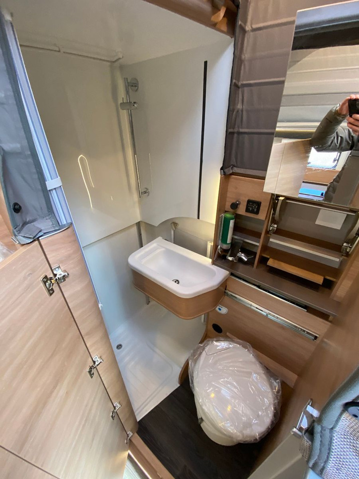 Half integraal camper Knaus Tourer CUV 500 MQ CUVISION ,mit Slide Bett,4pers