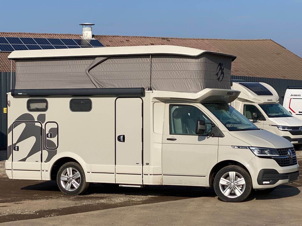 Half integraal camper Knaus Tourer CUV 500 MQ CUVISION ohne slide Bett