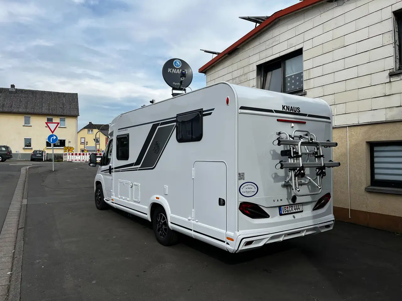 Half integraal camper Knaus VAN TI 650 MEG VANSATION