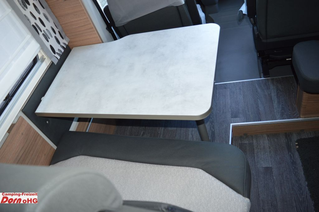 Half integraal camper Knaus VAN WAVE 640 MEG VANSATION 163 PS/Schalter/4 Per