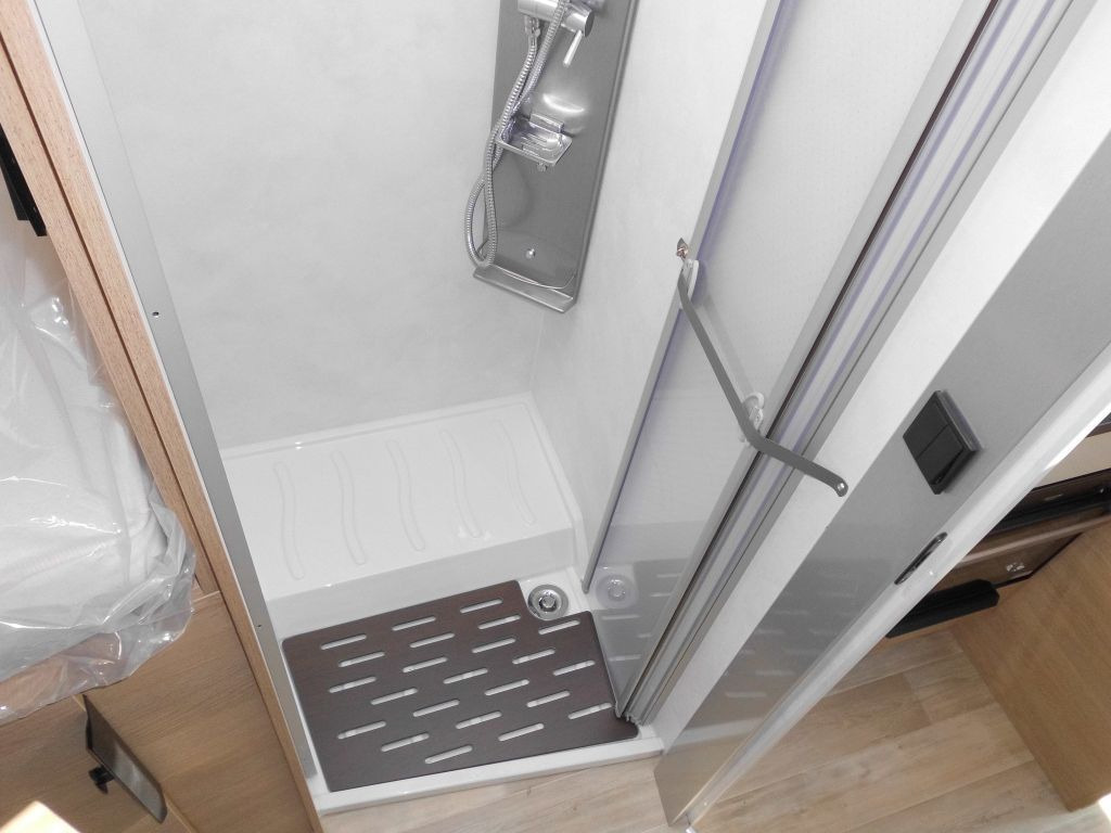 Half integraal camper Solifer Emotion T 690 E STARK REDUZIERT! -17.895€