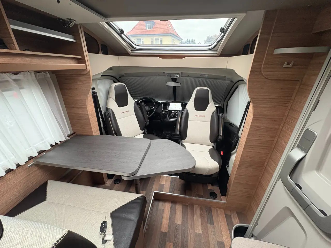 Half integraal camper Volkswagen PEPPER 600MEG