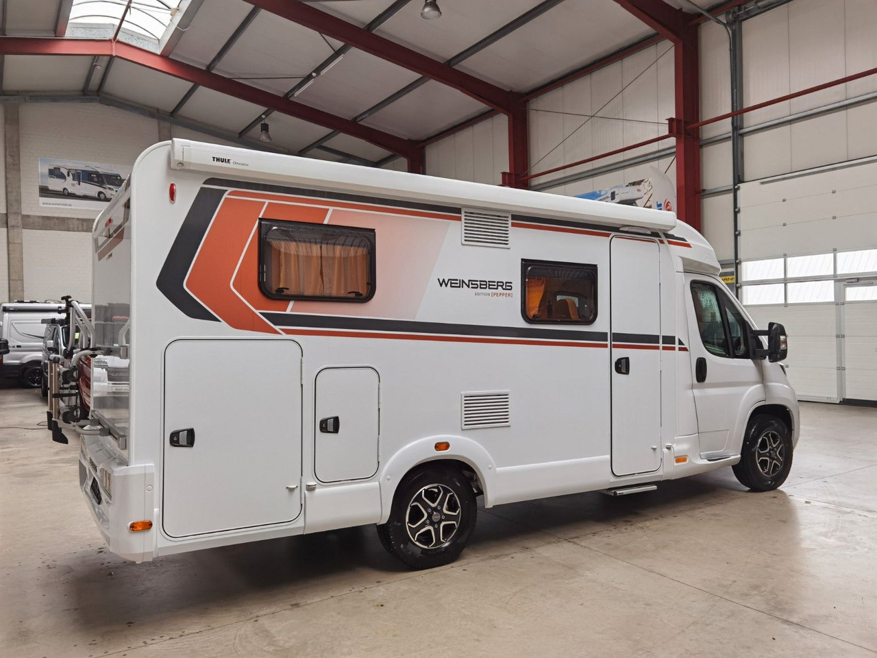 Half integraal camper Weinsberg CARACOMPACT 600 MEG EDITION-PEPPER/ EINZELBETTEN