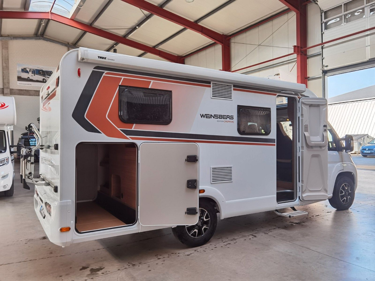 Half integraal camper Weinsberg CARACOMPACT 600 MEG EDITION-PEPPER/ EINZELBETTEN
