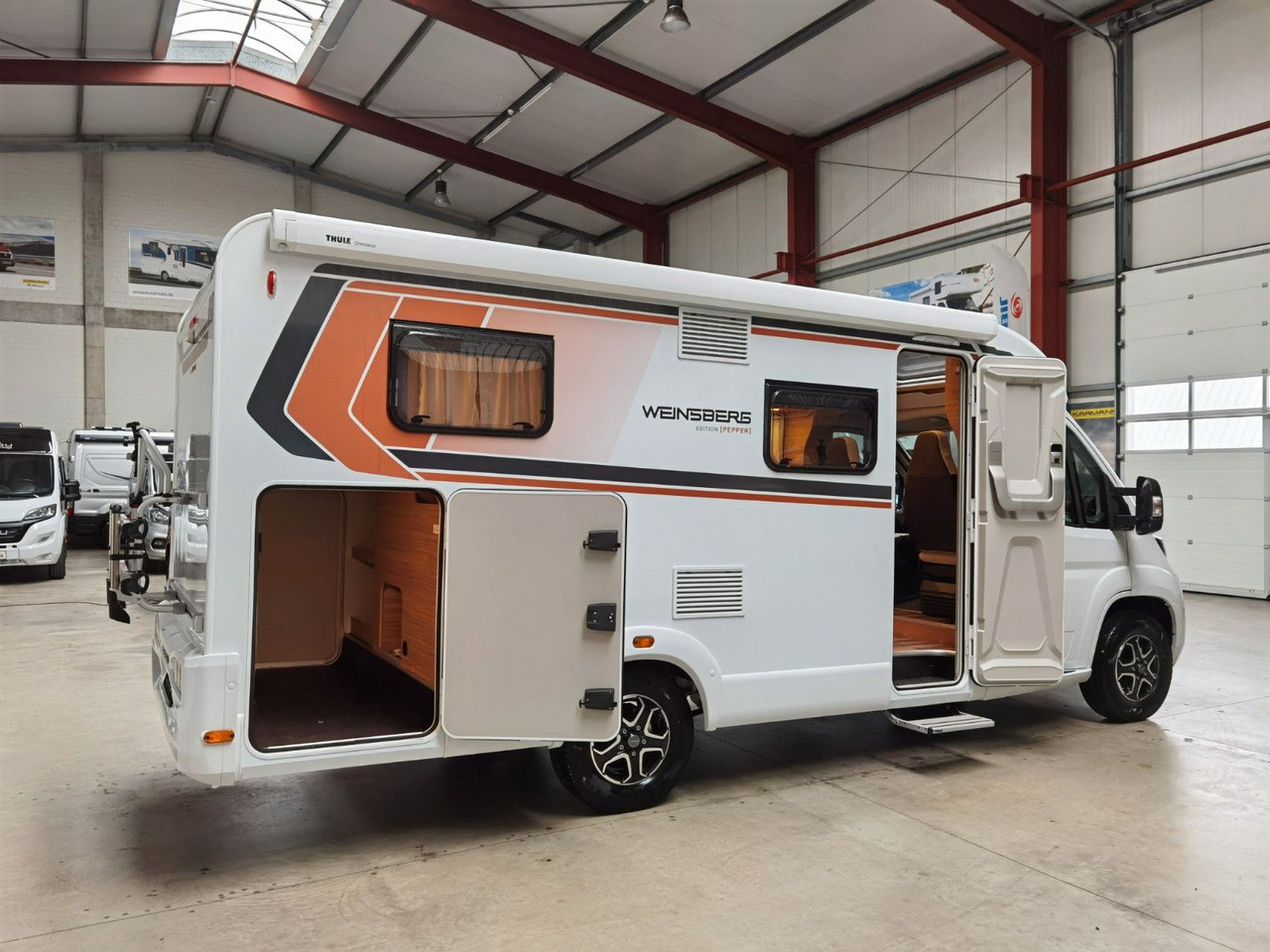 Half integraal camper Weinsberg CARACOMPACT 600 MEG EDITION-PEPPER/ EINZELBETTEN