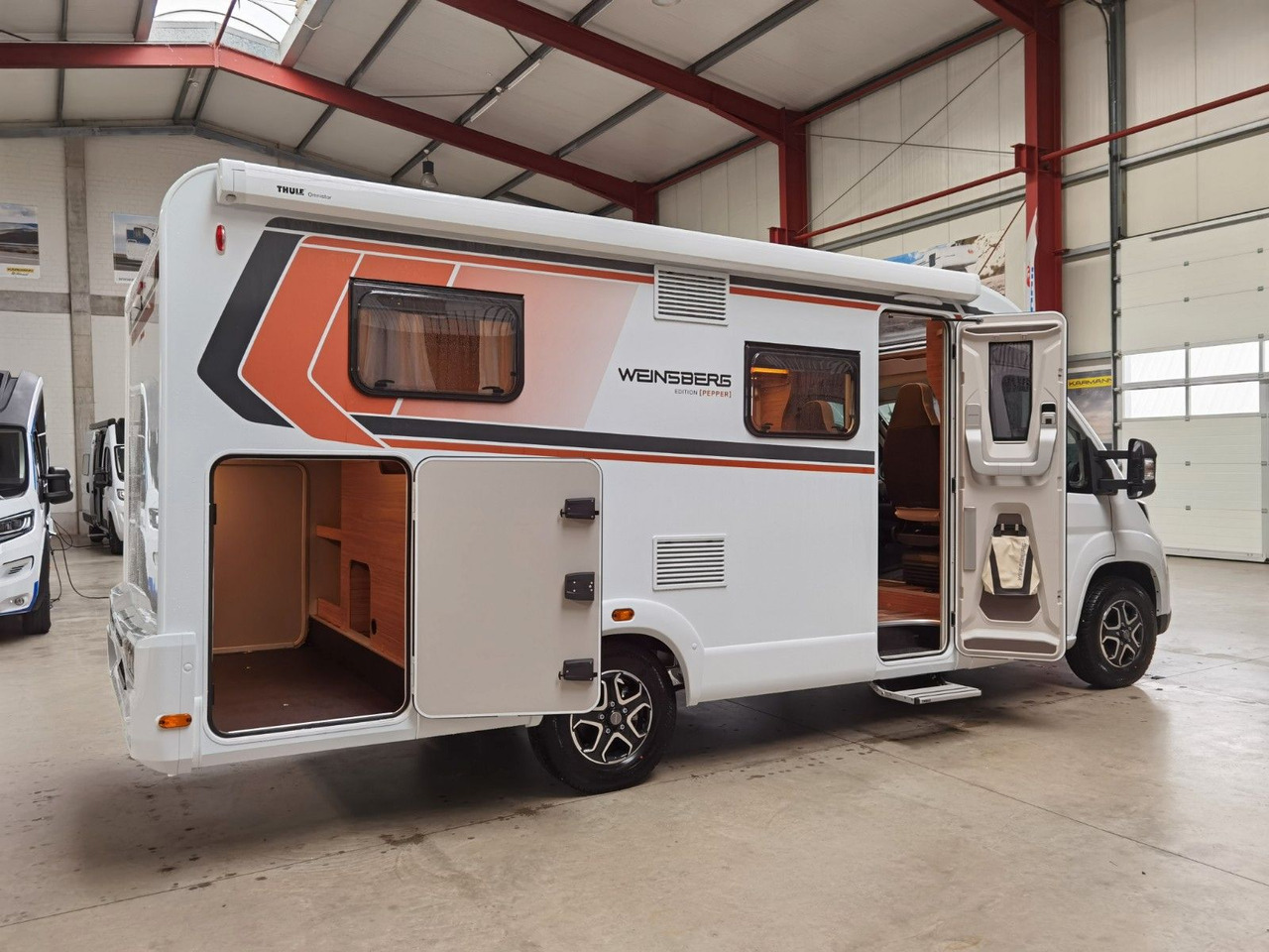 Half integraal camper Weinsberg CARACOMPACT 600 MEG PEPPER /-2025-/8-G.AUTOMATIK