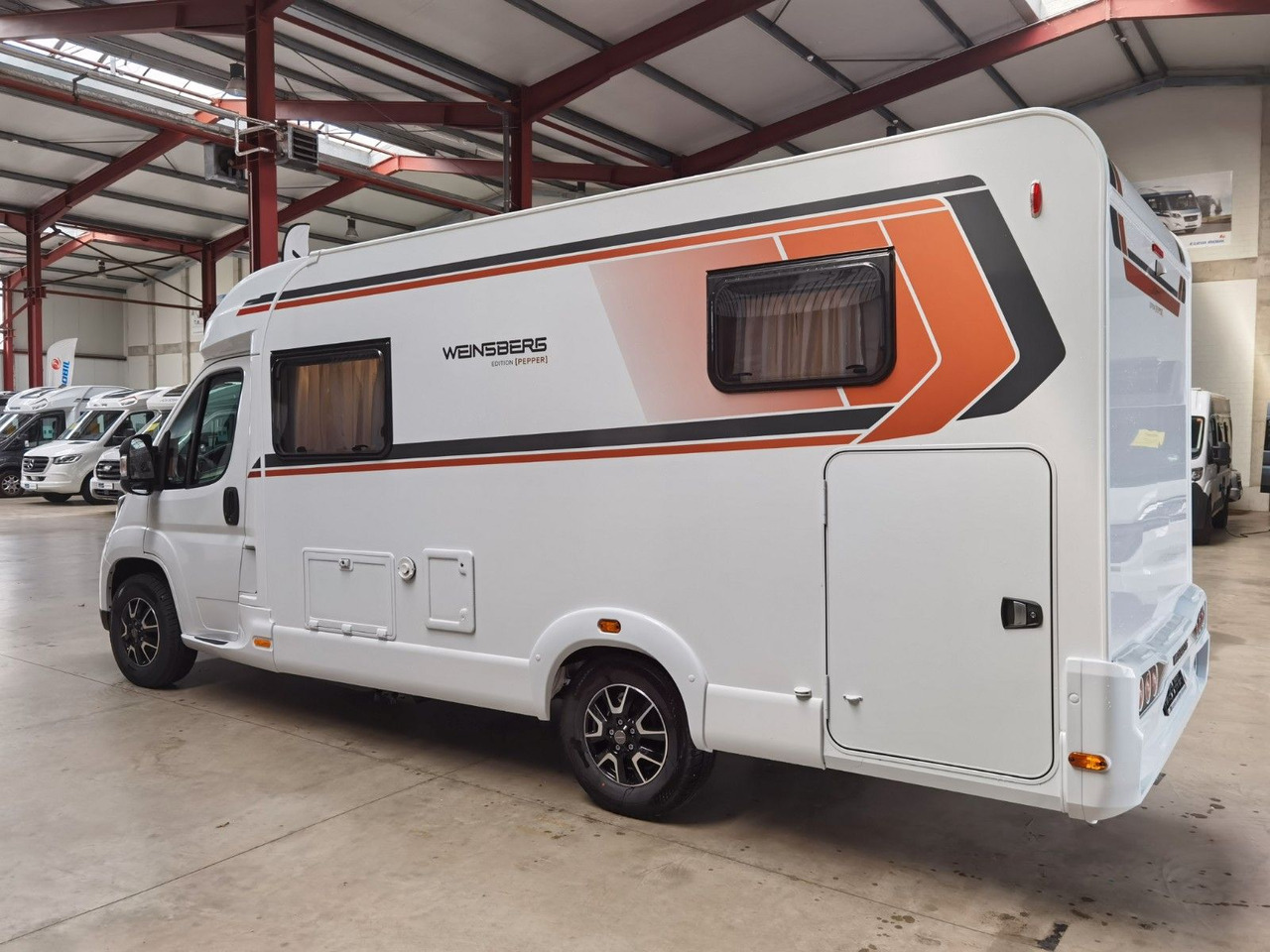 Half integraal camper Weinsberg CARACOMPACT 600 MEG PEPPER / MODELL 2026