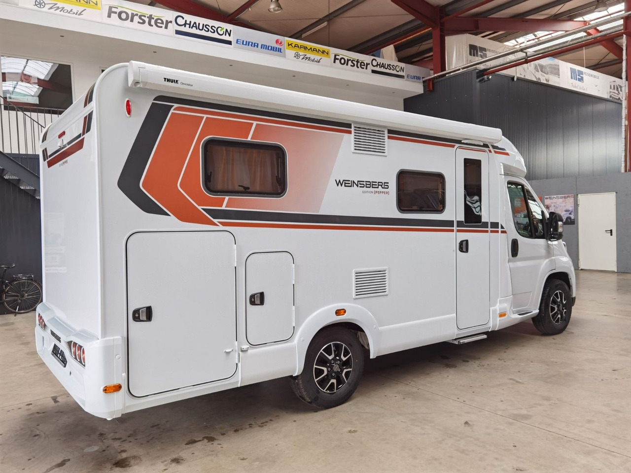 Half integraal camper Weinsberg CARACOMPACT 600 MEG PEPPER / MODELL 2026