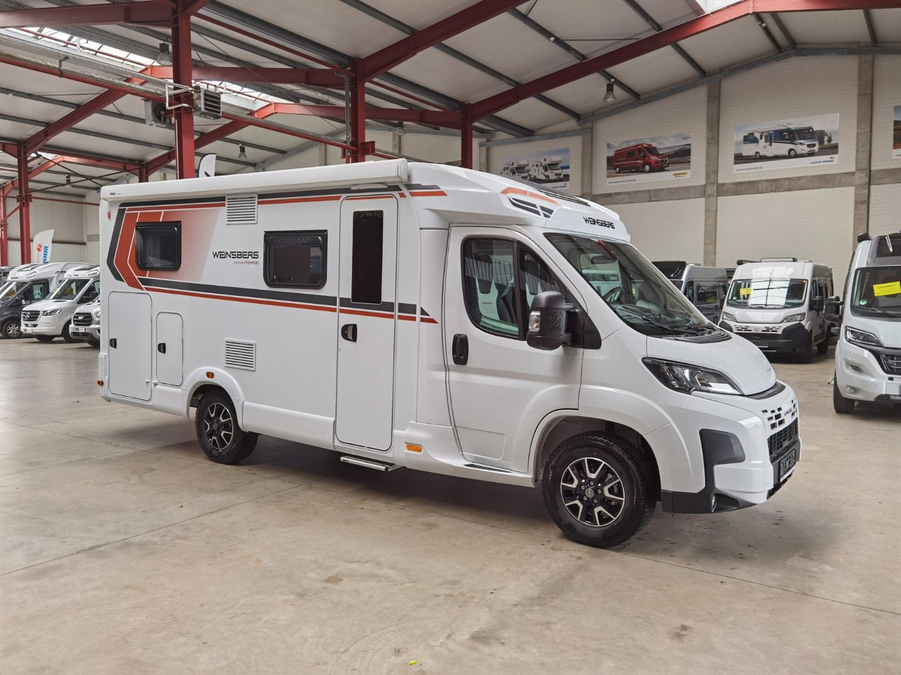 Half integraal camper Weinsberg CARACOMPACT 600 MEG PEPPER / MODELL 2026