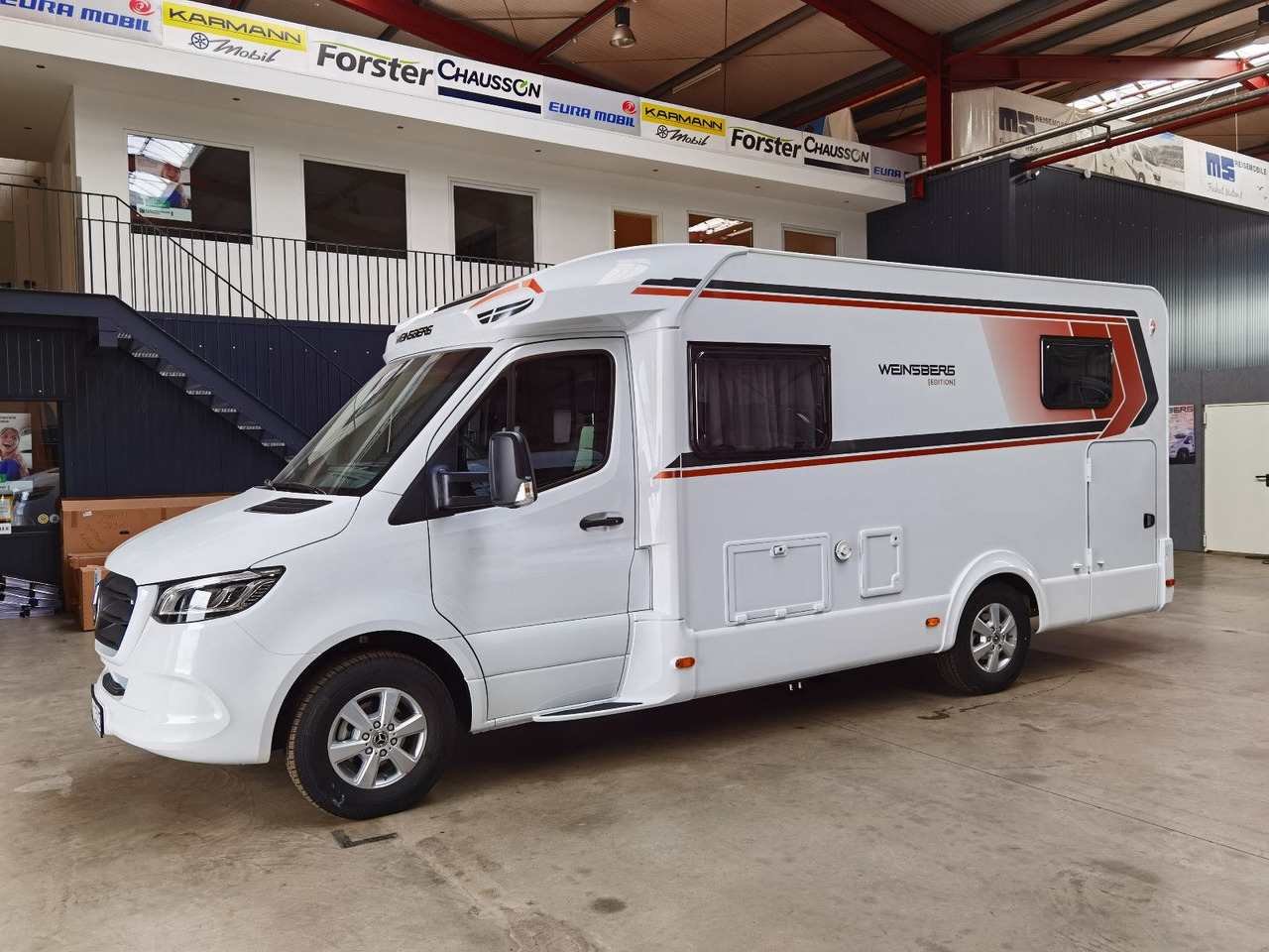 Half integraal camper Weinsberg CARACOMPACT 640 MEG EDITION-PEPPER / EINZELBETTE