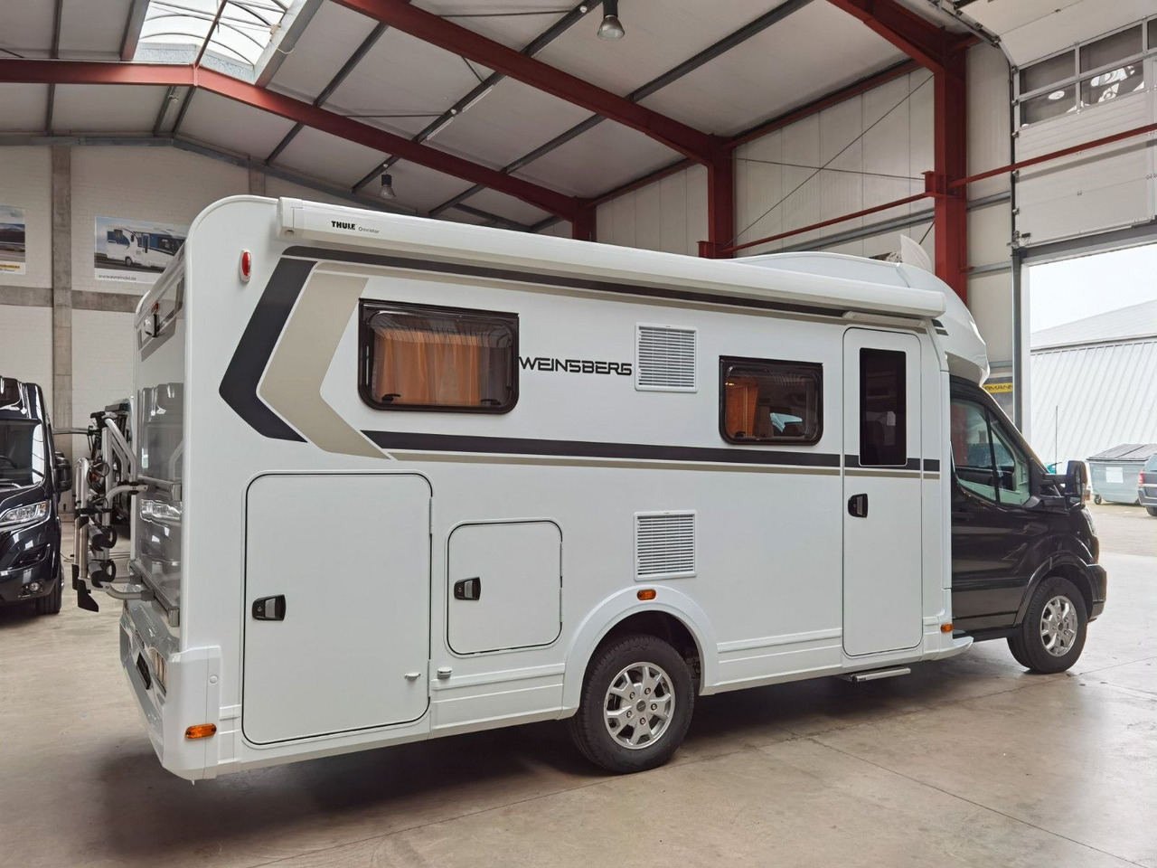 Half integraal camper Weinsberg CARASUITE 650 MEG /155PS /EINZELBETTEN & HUBBETT