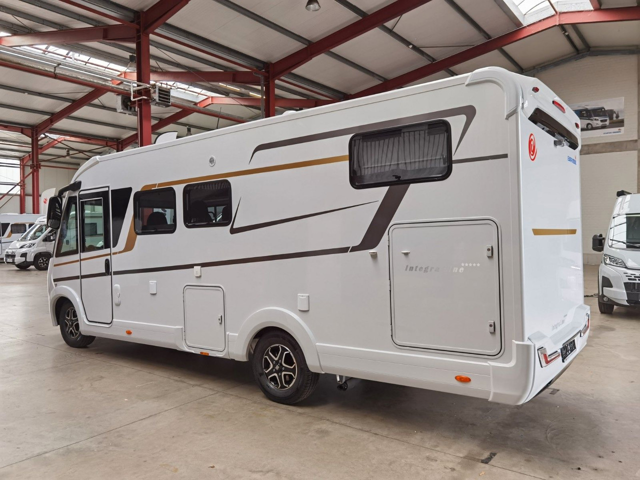 Integraal camper Eura Mobil INTEGRA LINE 720 EB /-2026-/180-8G/ EINZELBETTEN