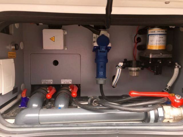 Integraal camper Niesmann + Bischoff Flair 880 BE