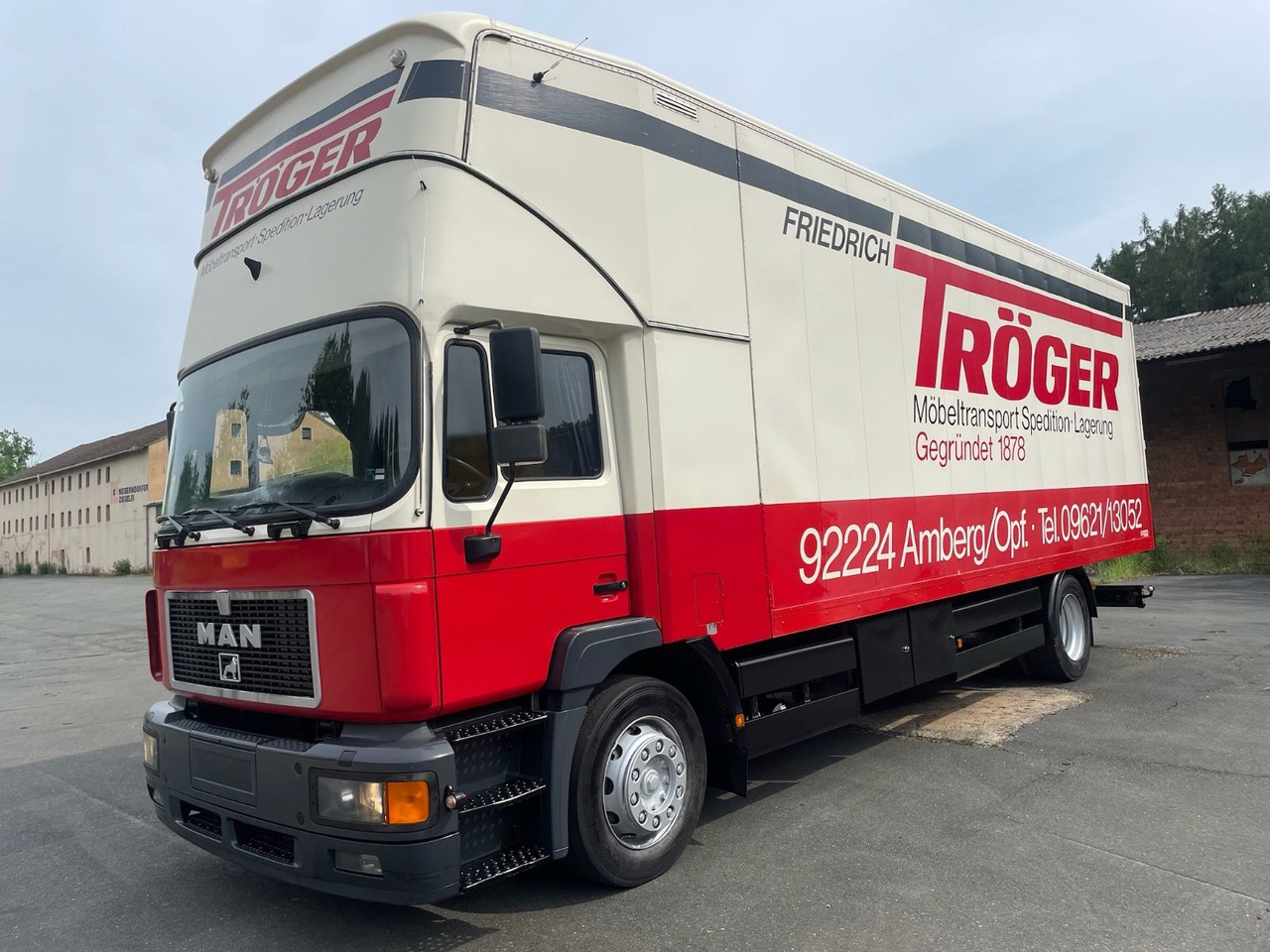 Camper MAN 18.264 M40 Wohnmobil/4xBett/AC/Standheizung/EU2