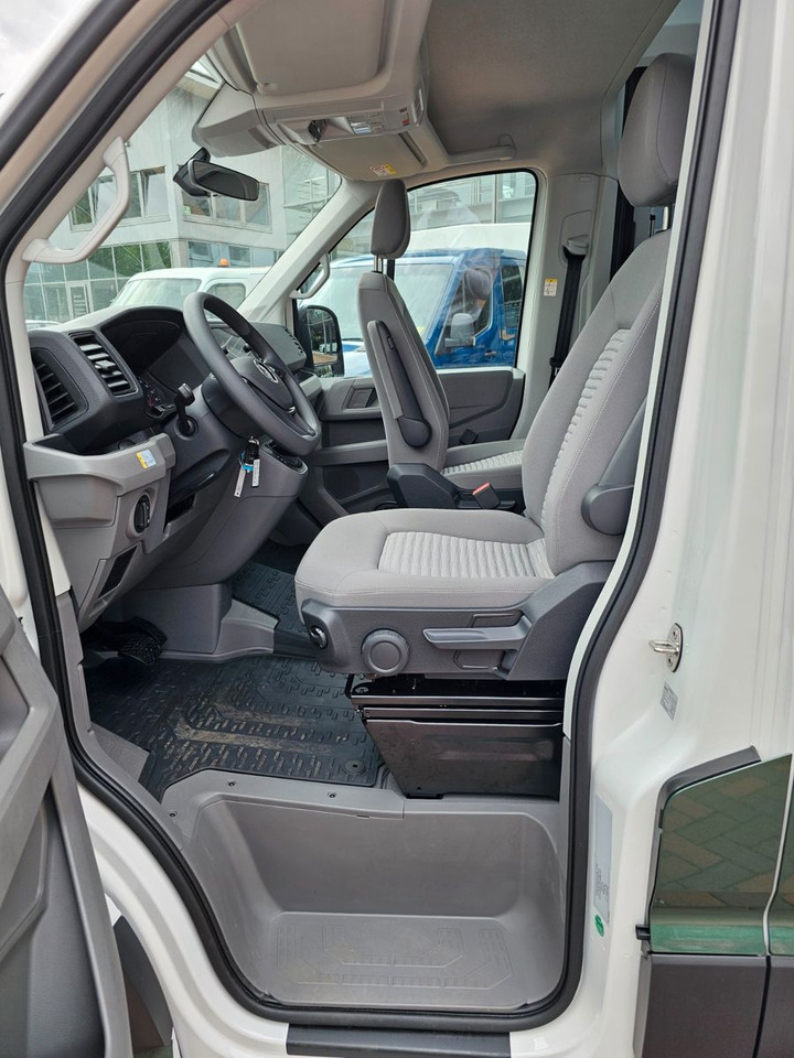 Camper Volkswagen Crafter Grand California 600 Solar LED AHK ACC