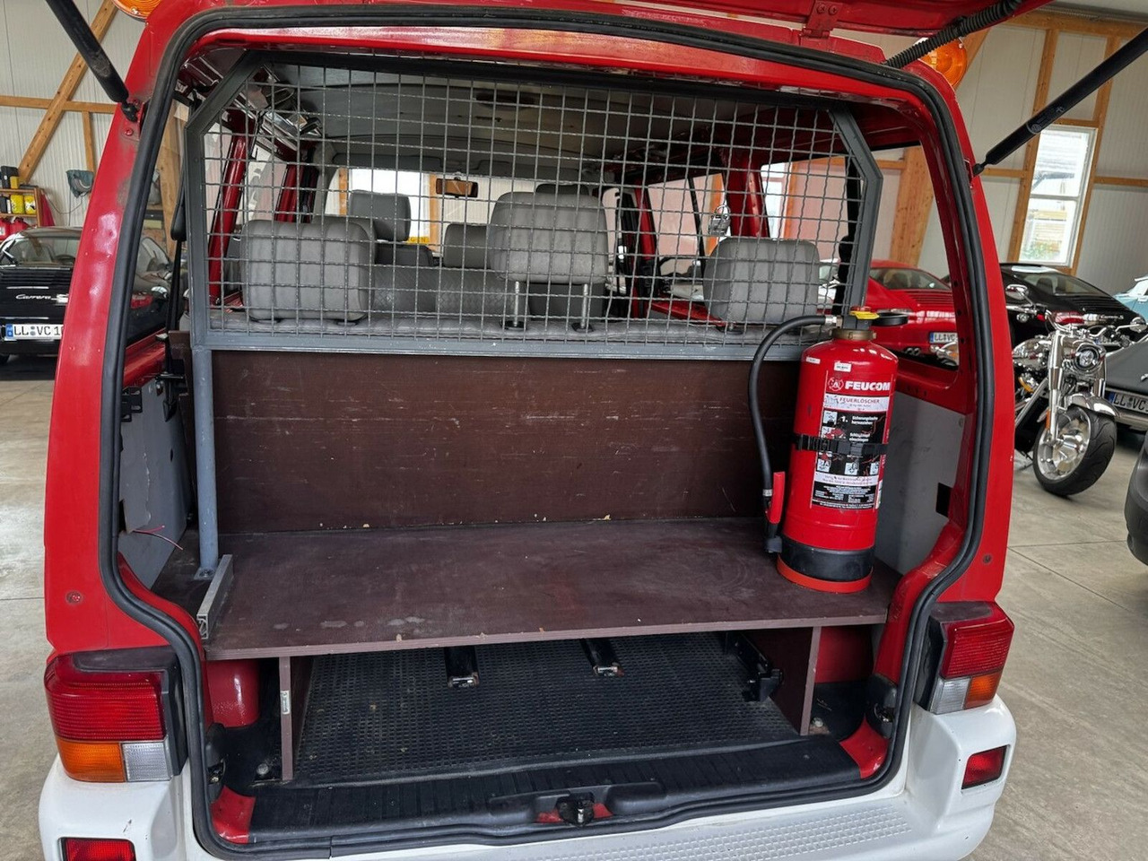 Camper Volkswagen T4 2.5 TDI Syncro 4x4 7-Sitzer 1. Hand!
