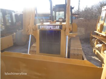 bulldozer CATERPILLAR