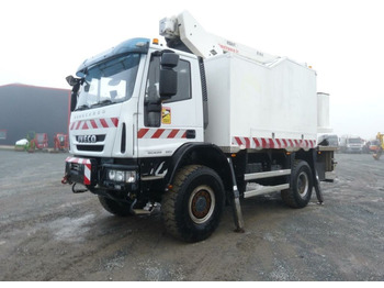 Vrachtwagen hoogwerker IVECO EuroCargo 150E