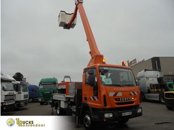 Vrachtwagen hoogwerker IVECO EuroCargo