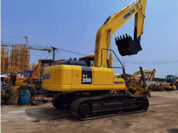 Rupsgraafmachine KOMATSU PC200