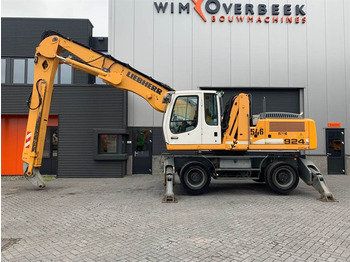 Overslagkraan LIEBHERR A 924