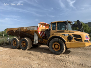 Kiepwagen met knikbesturing VOLVO